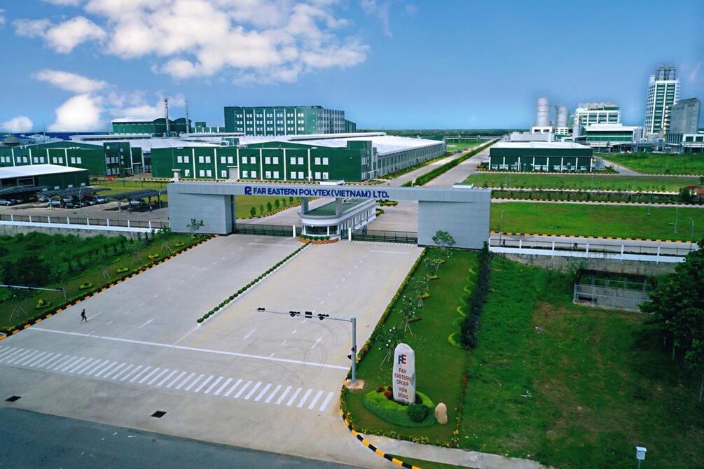 Supplying SPVB with rPET, the Raw Material of Vietnam's First 100% rPET Soft Drink Bottle